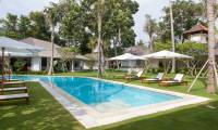 8 Bedrooms Villa The Cotton House in Seminyak